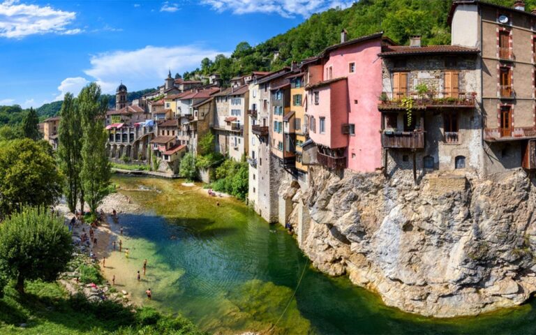 Auvergne–Rhone Alpes 768x480